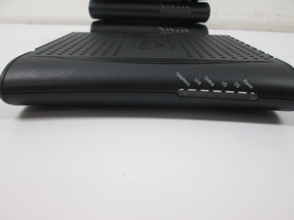 LOT OF 5 Arris TM501A Cable Modems (NO CORDS) - Image 2 of 4