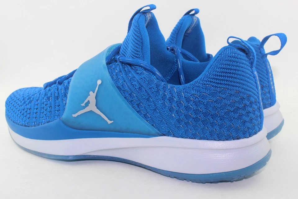 JORDAN TRAINER 2 FLYKNIT HOMBRE TALLA 8.0 AZUL LIGERO NUEVO RARO CÓMODO Foto 3 de 4