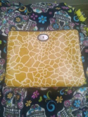 fossil key per pouch