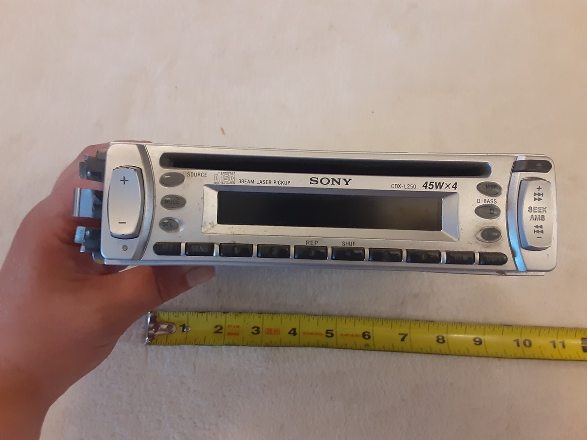 SONY 2DINデッキ s-l400.jpg