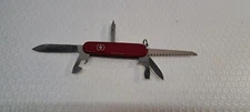 VICTORINOX Hiker  Swiss Army  Knife  91mm  Multi Tool RED.