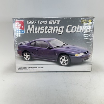 M22C Sealed AMT/Ertl 1997 Ford SVT Mustang Cobra Vtg 1996 1:25 Model Kit #8231