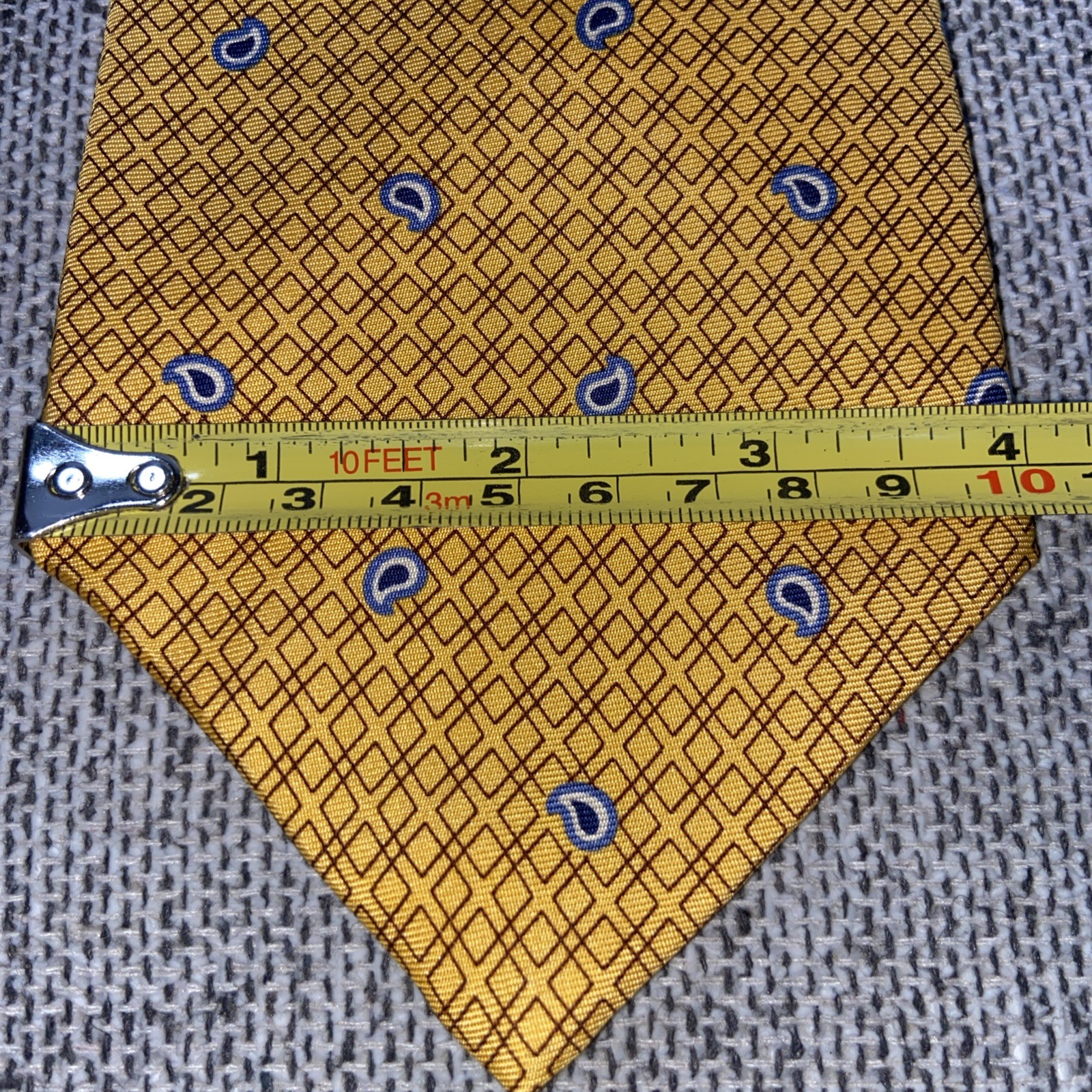 Tommy Hilfiger Tie Men's Necktie 100% Silk Yellow With Blue Paisley 59.5”x4” thumbnail 11