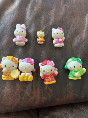 Sanrio Hello Kitty Collectible Bundle