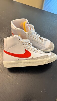 Size 7 - Nike Blazer '77 Vintage Mid Habanero Red