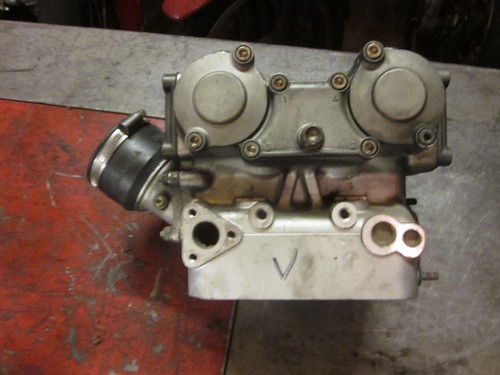 ducati 916 vertical cylinder head complete - Picture 3 of 3