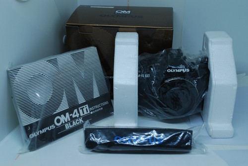 【UNUSED in BOX】Olympus OM-4 Ti Black Body 35mm SLR Film Camera #5769 - Picture 5 of 24