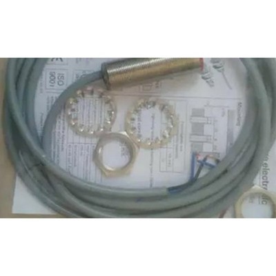 New IS 212MM/2NC-4N0-S12 For Leuze sensor   *pz