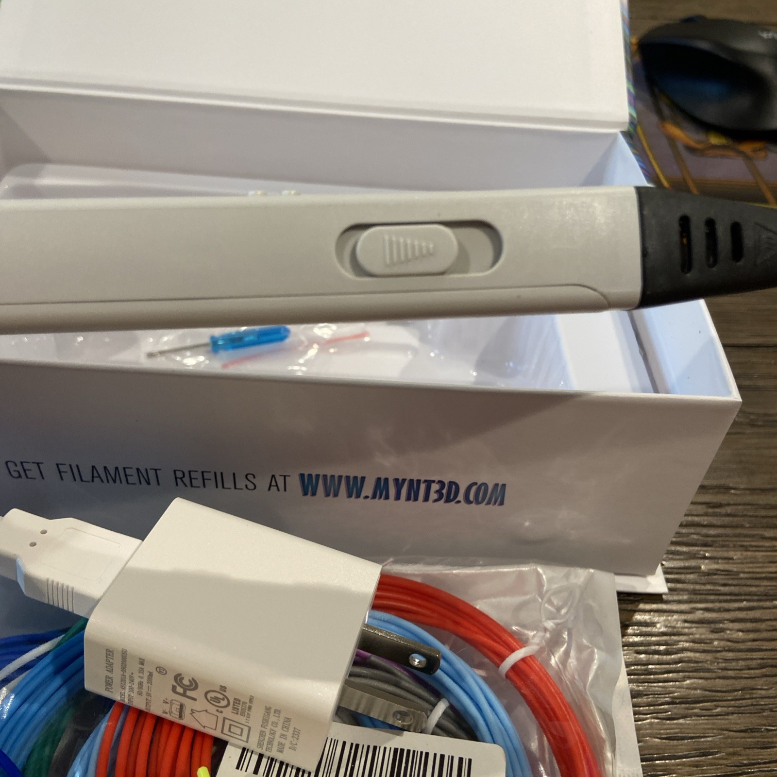 Mynt3d 3D Printing Pen With Oled Display With Extra Filament