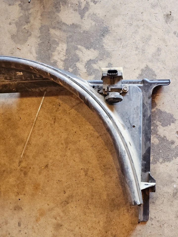 208-10 Ford F350/250 Powerstroke Super Duty Upper Fan Shroud Radiator Cooling Foto 3 de 4