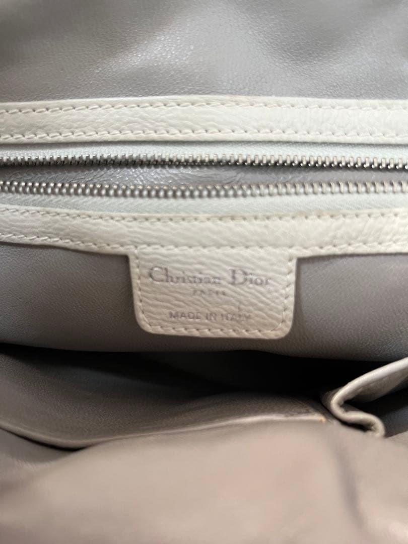Dior White Leather Bag Women's - Authentic Used Stylish Purse thumbnail 4