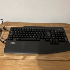 IBM SK-8806 Wired USB Keyboard 19K1795 Black With Palm Rest 