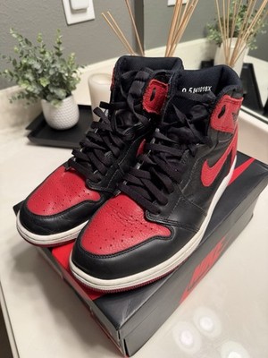 Air Jordan 1 Retro OG High Top Bred 2016 Size 9.5
