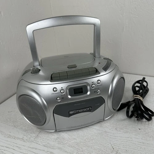 New ListingEmerson CD Player Cassette Boombox Radio AM/FM Stereo Silver PD6548SL Portable