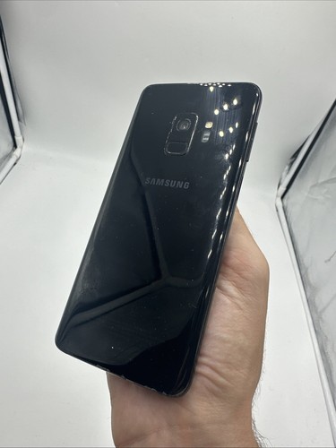 Samsung Galaxy S9 - À réparer - Vitre avant fissuré, prévoir changement - Photo 2/7