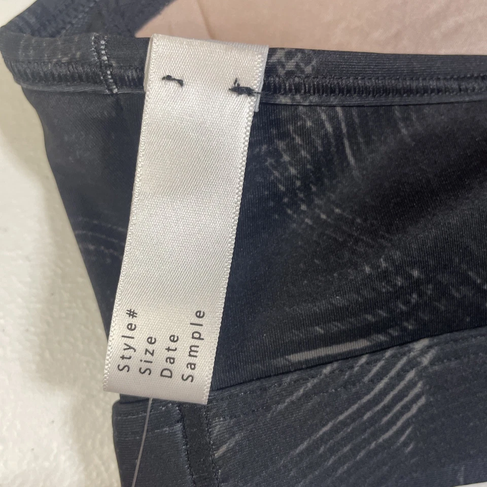 Nike Sports Bra Dri Fit Black Size Small Sample Tag - Image 4 of 4