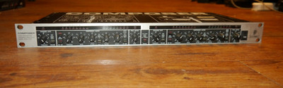 Behringer Composer MDX 2100 Stereo Gate/Compressor/Limiter