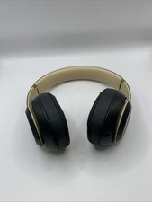 Beats by Dr Dre Studio 3 Wireless Headphones Grey And Beige Good Condition.