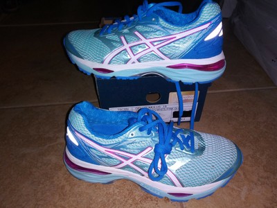 asics cumulus womens size 6