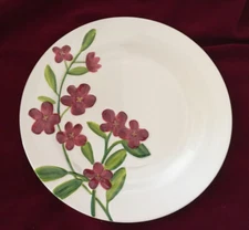 Kohl’s Garden Bouquet Home Studio Red Raised Flowers 11” Dinner Plate EUC