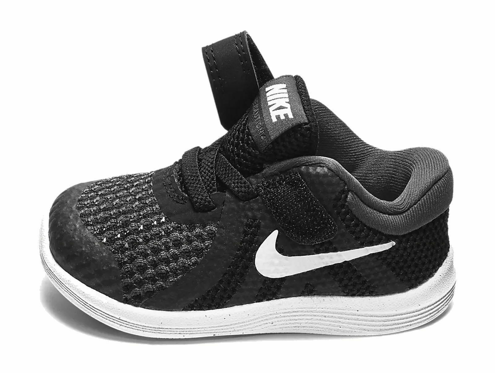 nike revolution 4 kids white