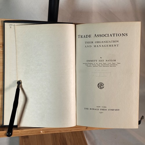 Trade Associations Their Organization & Management by Emmett Naylor, 1921, HC - Picture 5 of 8