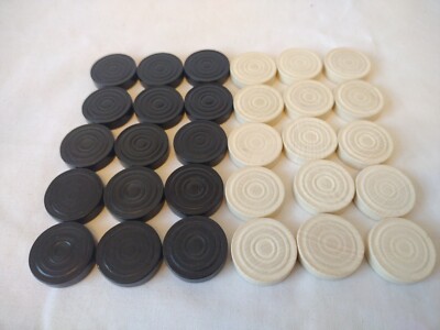 Vintage Set Backgammon Figuren aus Holz 27 mm x 7 mm - schwarz / weiß England 