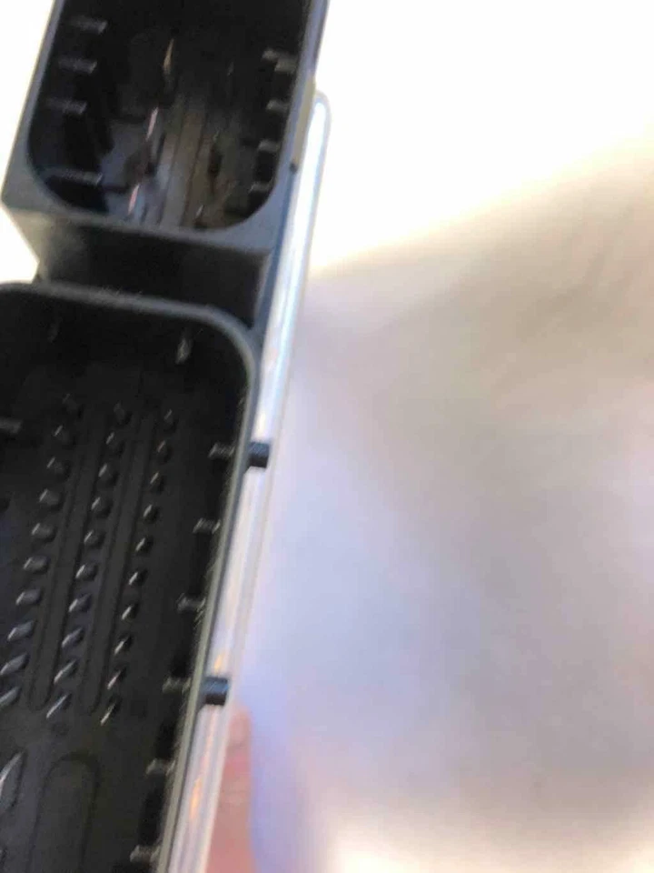 2008 BMW 5 SERIES Engine Control Computer Module Unit Assembly 1277022096 - Image 3 of 4