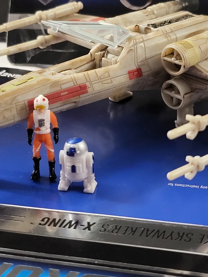 STAR WARS Micro Galaxy Squadron Luke Skywalker's X-Wing Launch Edition Series 02 - Image 3 of 4