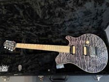 Chitarra elettrica Ernie Ball Music Man Axis 30th Anniversary Translucent Black USA