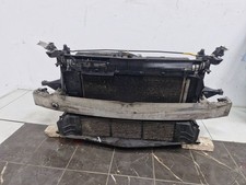 Mercedes-Benz A W176 2015 Vorne Schlosstr&auml;ger fronttr&auml;ger frontmaske Diesel