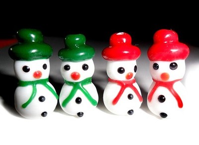 4 Handmade Lampwork Glass Beads Christmas Snowman 20 mm x 10 mm 4 Beads