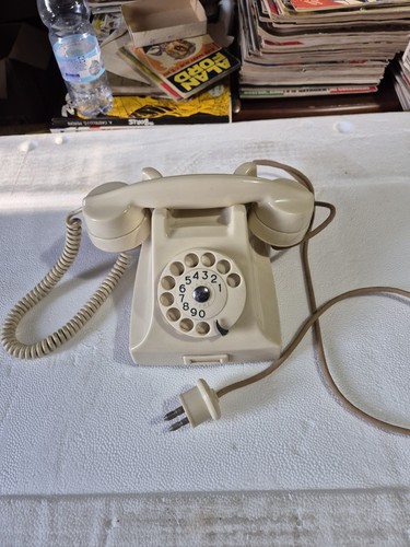 Ericson Fatme Telefon aus Bakelit Seltene Weiß Top Zustand - Afbeelding 2 van 12