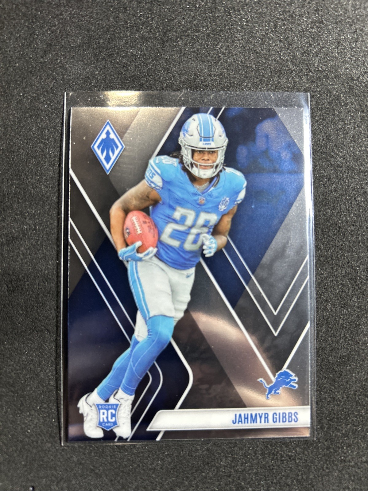 2023 Panini Phoenix #105 Jahmyr Gibbs RC Rookie Detroit Lions Rookie Card