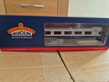 Bachmann 39-650A BR Mk2F FO First Open Coach M3430 Blue & Grey