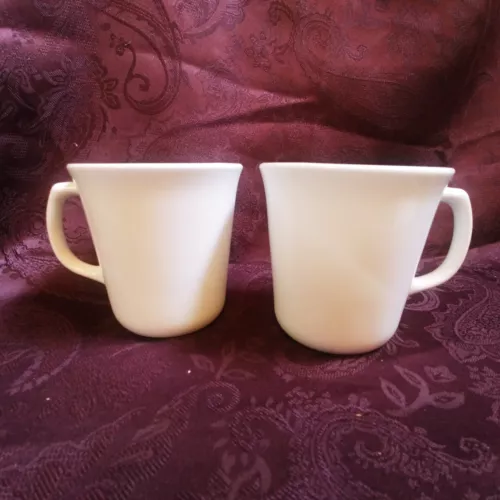 2 vintage corning usa winter frost white coffee/tea mugs