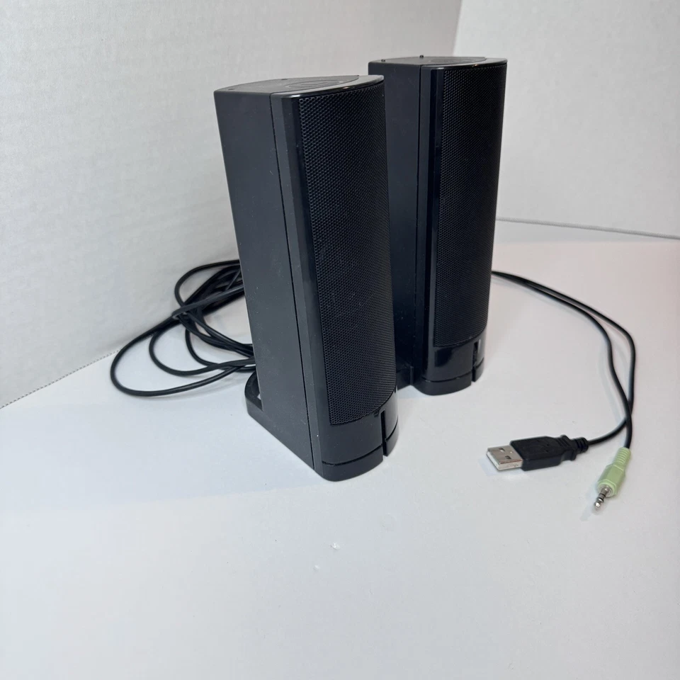 Sistema de altavoces Digital Innovations 4330200 AcoustiX 2.0 USB de escritorio/barra de sonido Foto 2 de 4