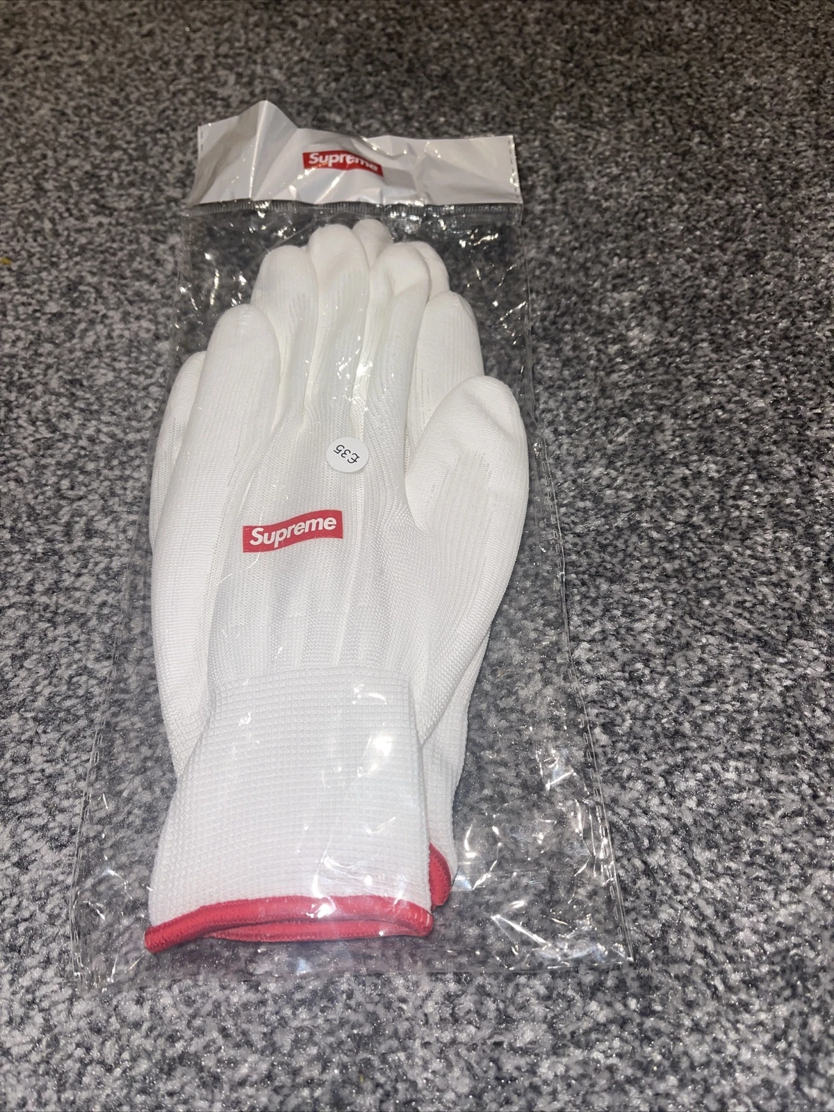 Gants caoutchouc logo boîte Supreme FW20 neufs scellés travail