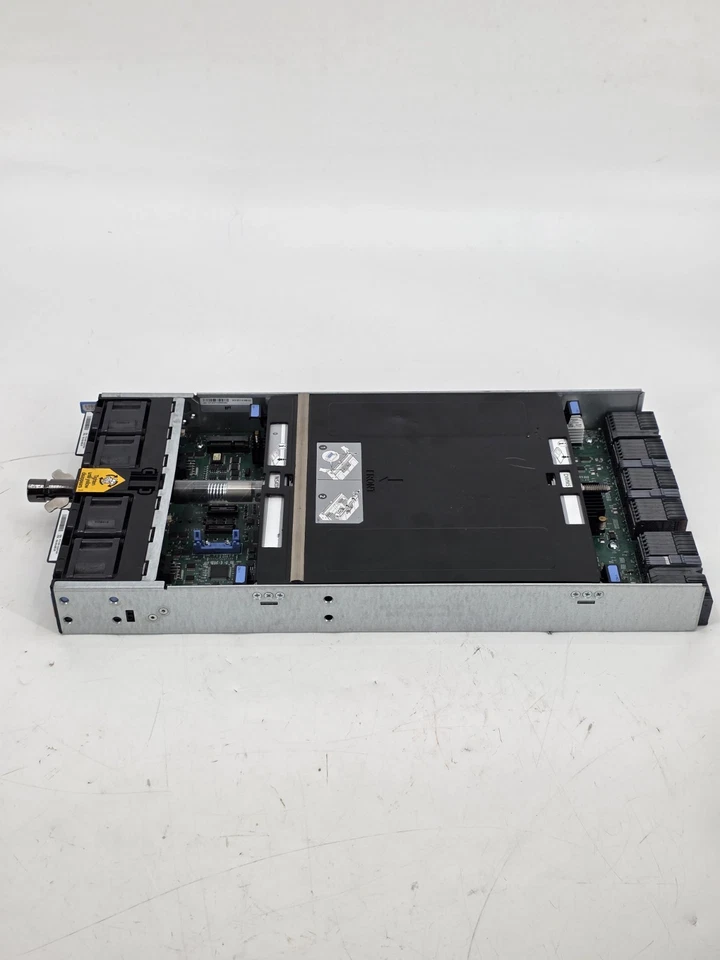 EMC VNX5200/5400 Service Processor 1.8GHz, 16GB RAM 303-201-016D-02 - Image 3 of 4