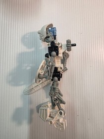 Retired 2001 LEGO Bionicle Toa Kopaka 8536 Complete - with Container