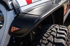 Bushwacker 10928-07 Flat Style Fender Flares Set For 20202026 Jeep Gladiator Jt