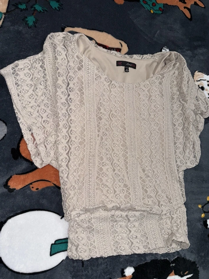 Blusa Top Feminina Vintage Tamanho Pequeno Heartsul Bege Camisa - Imagem 3 de 4