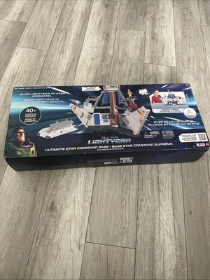 2022 Disney Pixar Buzz Lightyear Ultimate Star Command Base Interactive Play-set