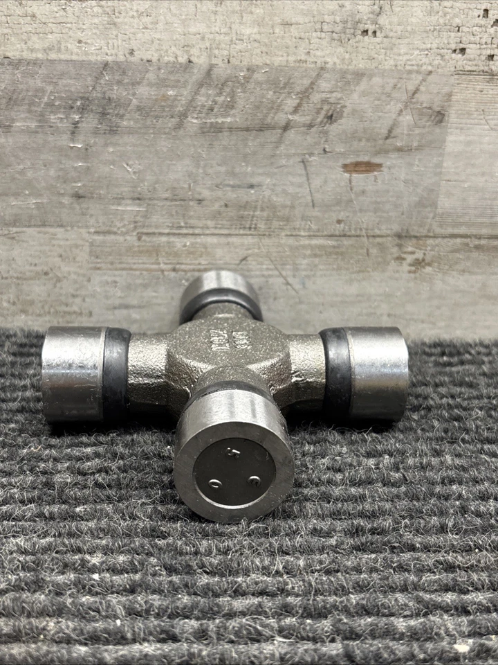 Universal Joint Moog 330 Foto 4 de 4