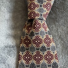 Hatfield House 100% Silk Men’s Neck Tie Geometric Red Made in USA 57”x4”