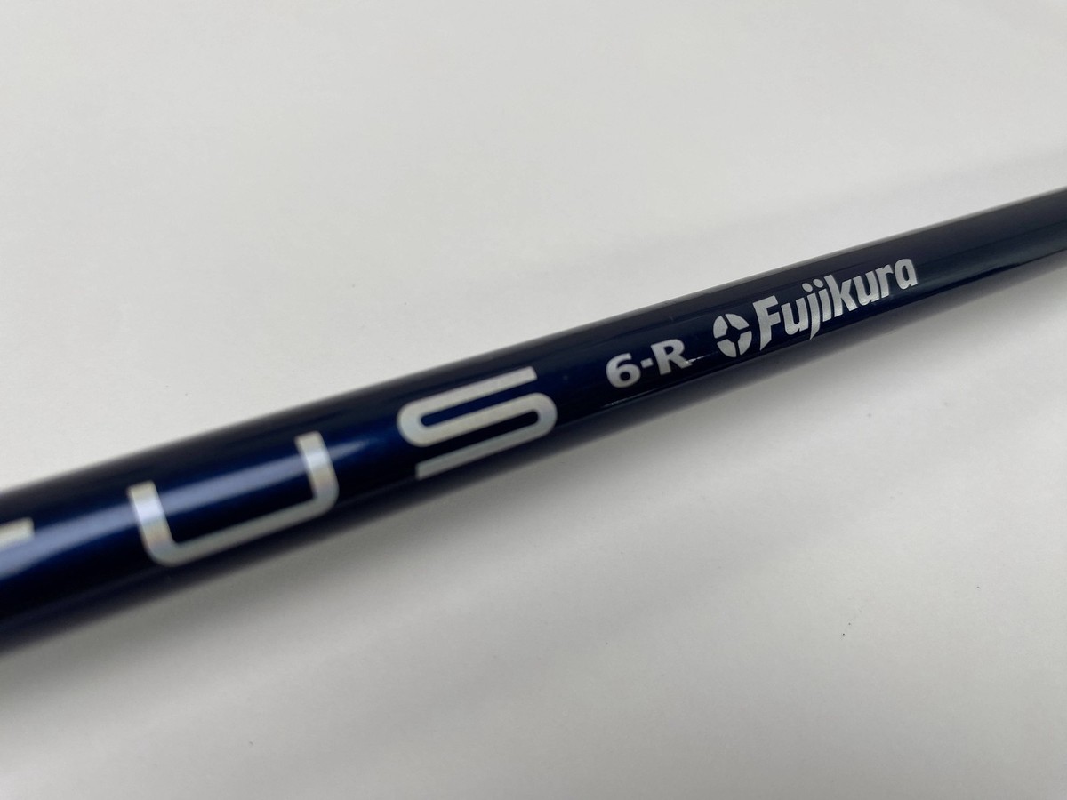 TaylorMade SIM2 MAX Rescue 7 Hybrid 31* Fujikura Ventus Blue 6R