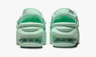 CI8798-301 Nike Women's Air Max Koko Sandal Mint Foam Metallic