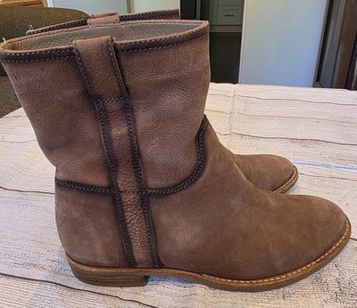 Ecco Women's Chelsea Suede Boot Size 39 Brown Pull On 
