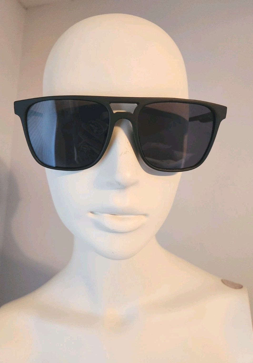 Foster Grant Rectangular Sunglasses - image 2