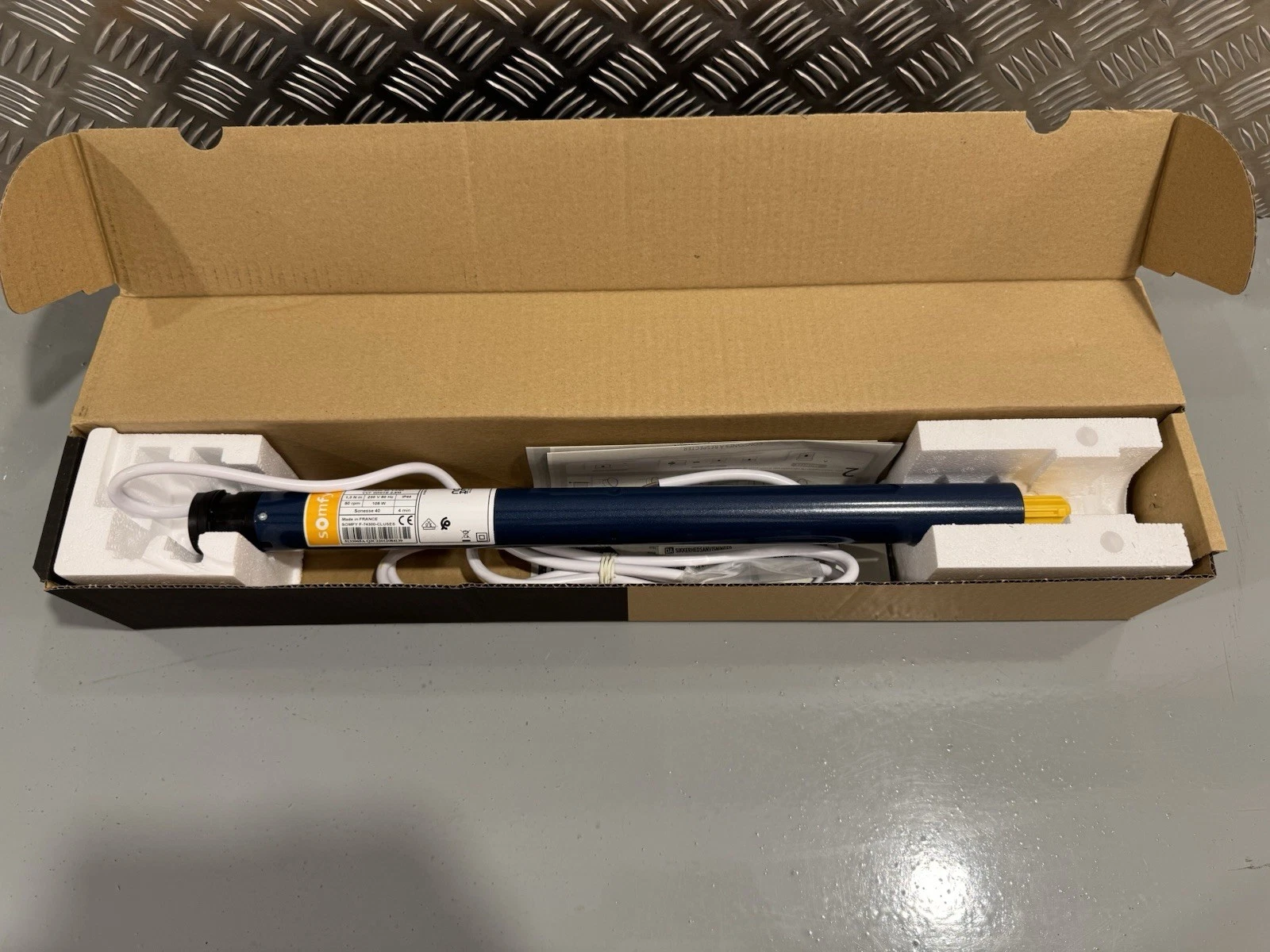Somfy Sonesse 40 1.3/50 VVF White 2.5m Cable 230V 50Hz IP44 Brand New 1002942B